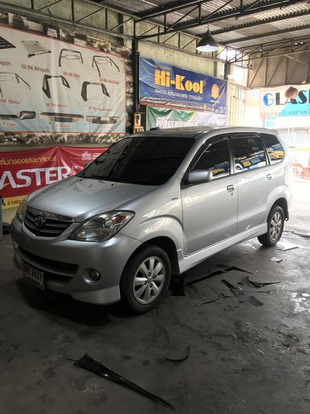 ติดฟิล์มรถยนต์ avanza